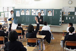 活動報告写真　協議会あげての人権教室